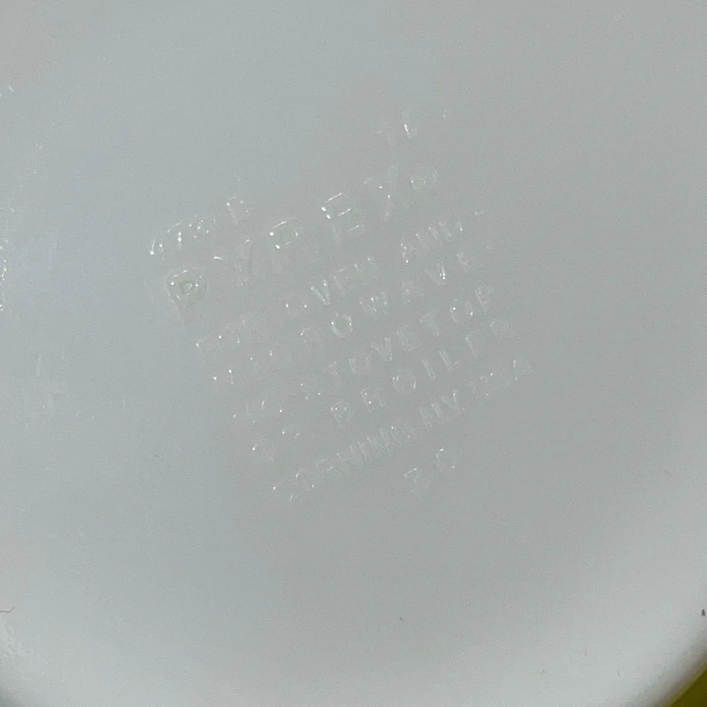 VINTAGE PYREX BY CORNING SPRING BLOSSOM FLORAL 473-B CASSEROLE DISH 1 QUART - Picture 6 of 8